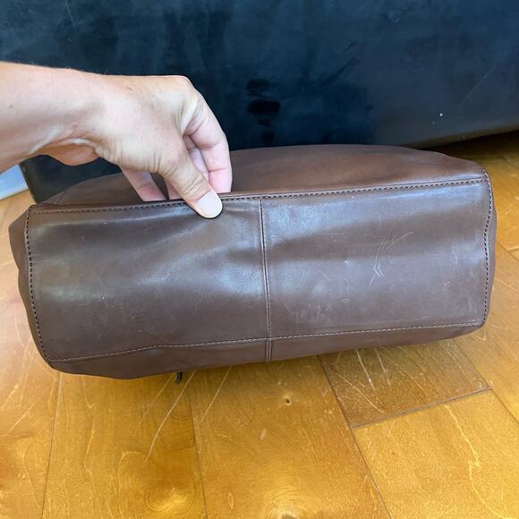 Frye NWOT Brown Fringe Hobo Bag - Picture 5 of 11